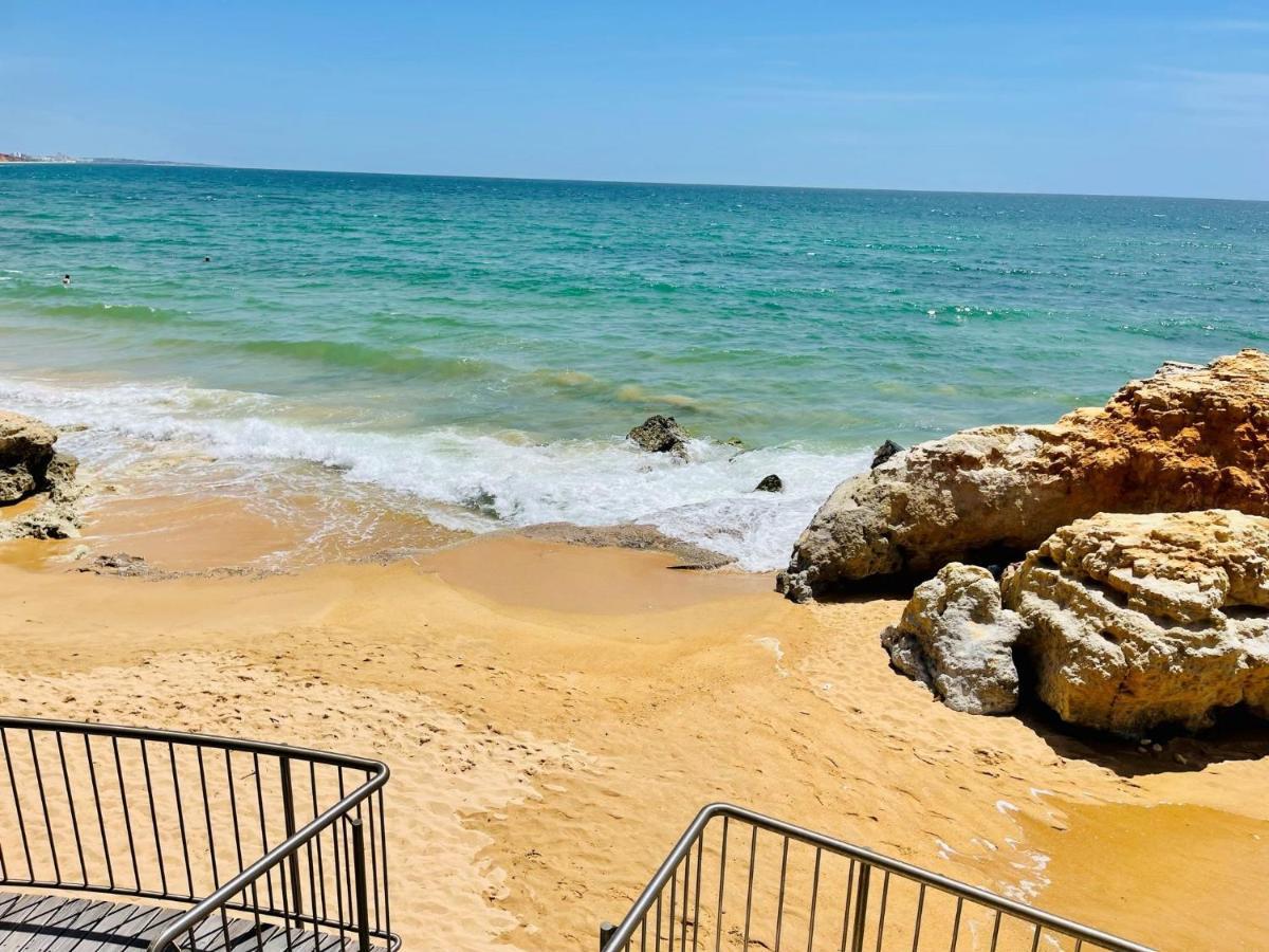 On The Beach Stunning Apartment Albufeira Olhos De Agua Exterior photo