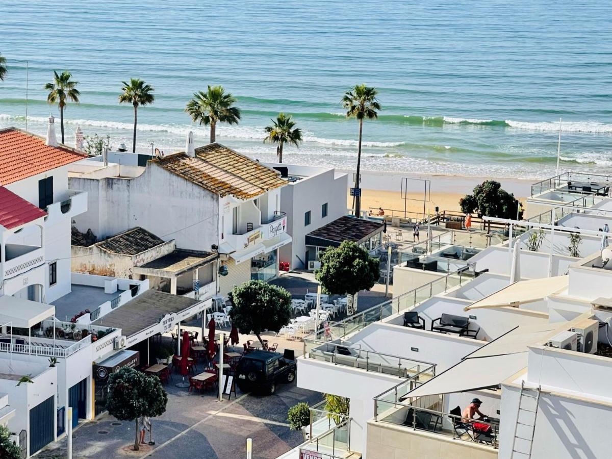 On The Beach Stunning Apartment Albufeira Olhos De Agua Exterior photo