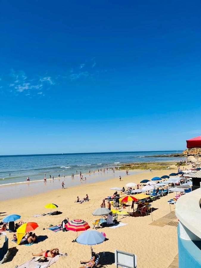 On The Beach Stunning Apartment Albufeira Olhos De Agua Exterior photo