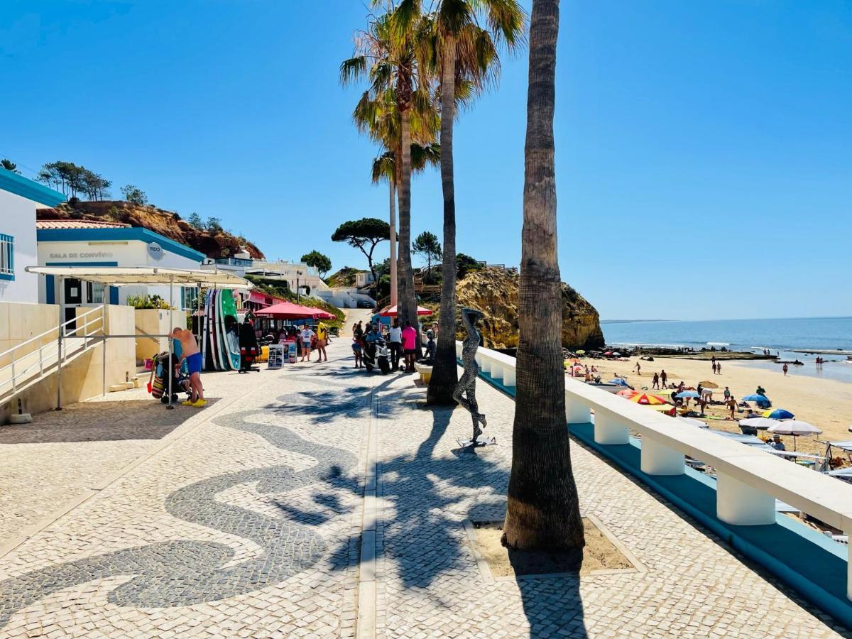 On The Beach Stunning Apartment Albufeira Olhos De Agua Exterior photo