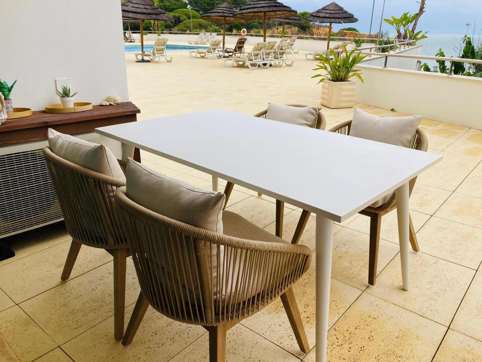 On The Beach Stunning Apartment Albufeira Olhos De Agua Exterior photo